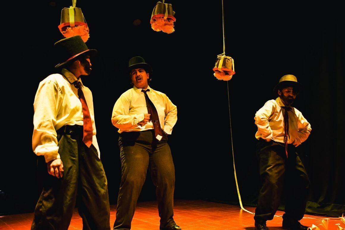 Escena para cuatro personajes Absurdos: Cuadros de Ionesco